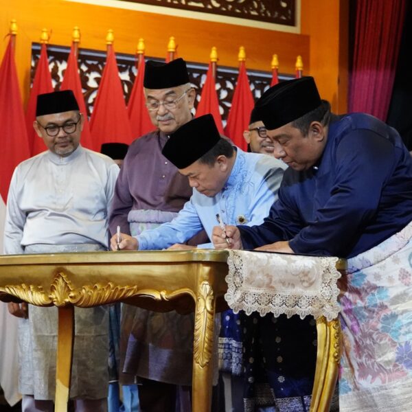 Presiden DMDI Lantik Pengurus Jambi dan Tegaskan Pelestarian Budaya Melayu